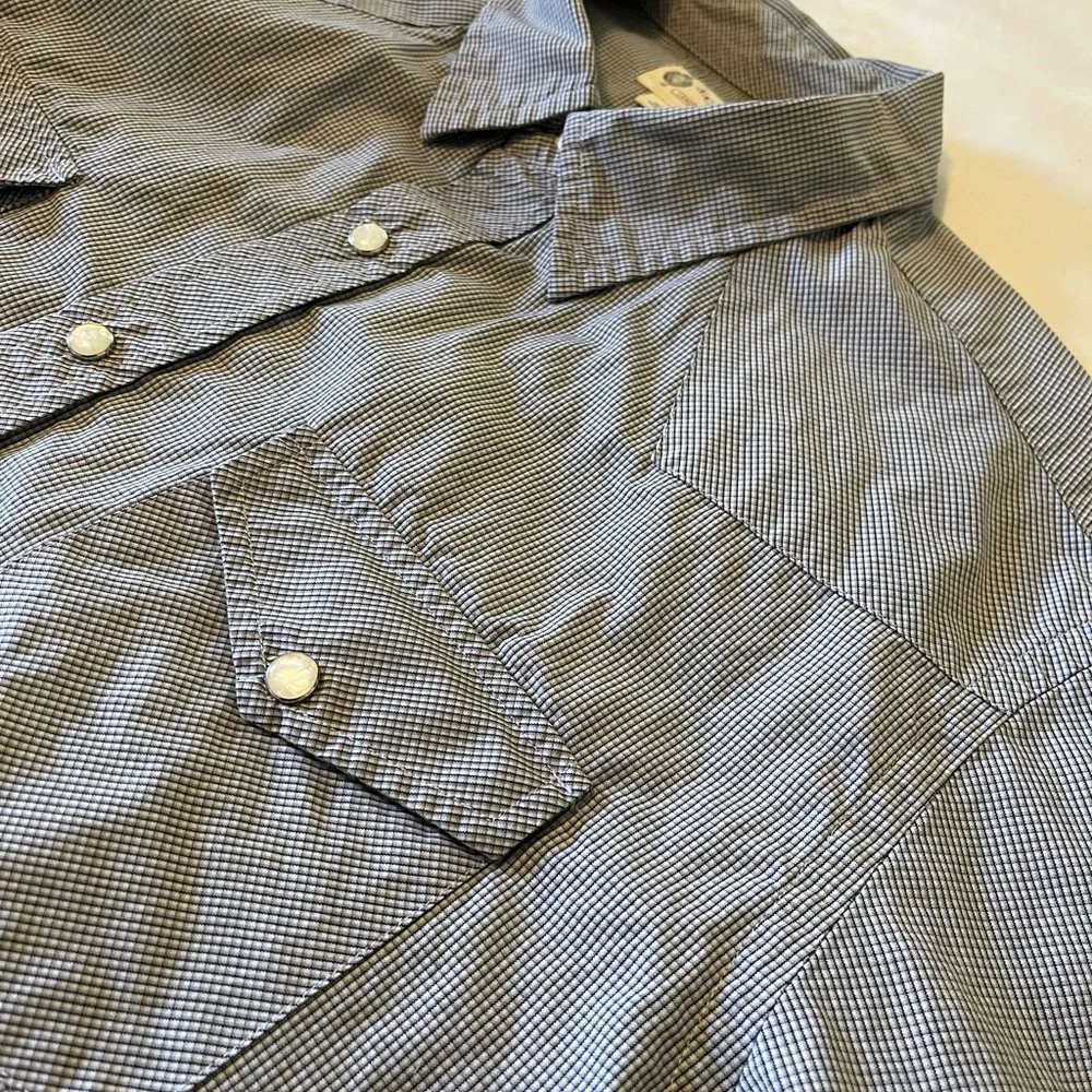 J. Crew Men's Gray Checked Western Button-Up Shirt Large